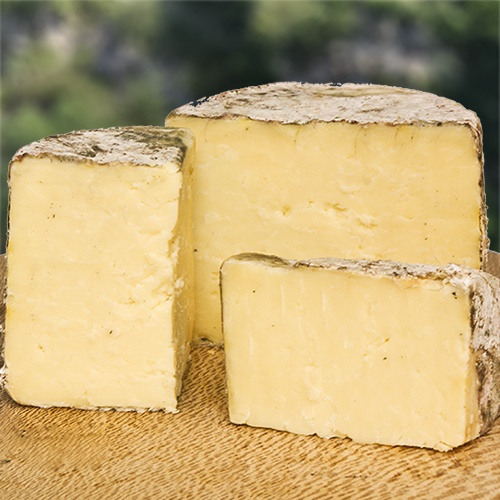 Cave Aged Cheddar Triangles 